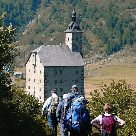 Inn Gaestehaus St. Ursula Brig